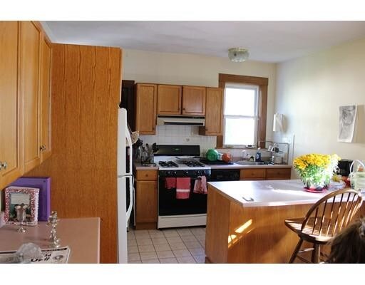 Primary Photo - 29 Frederick Ave