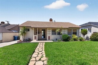 Building Photo - 2025 Jolley Dr