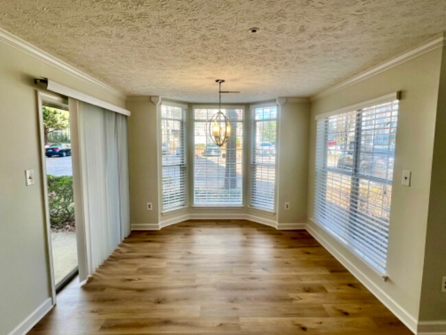 Building Photo - 15602 Everglade Ln