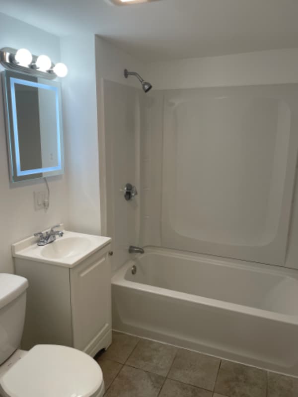 Foto del edificio - 31 Carleton St