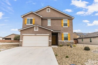 Building Photo - 5110 W Longtail Rd