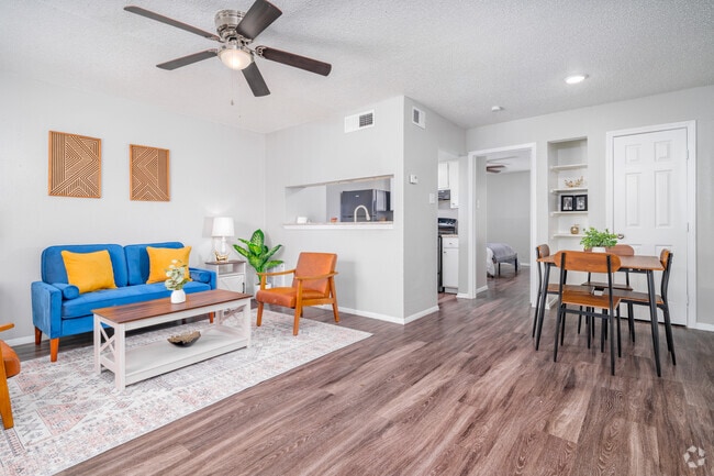 1BR, 1BA - 578SF - Living Room - Calypso Apartments