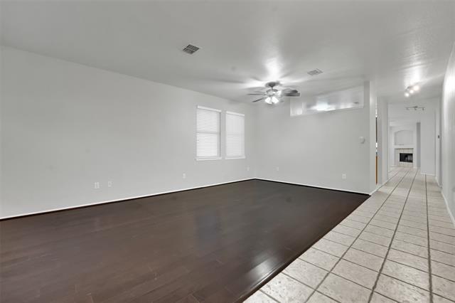 Foto del edificio - 2936 Prairie Oak Blvd