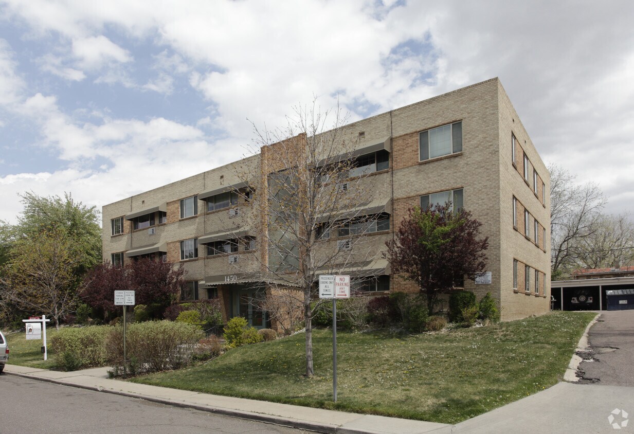 Foto principal - Woodrose Condominiums