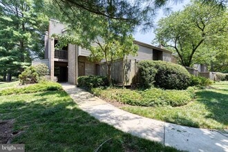 Building Photo - 10564 Cross Fox Ln