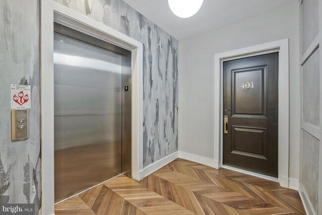 Foto del edificio - 1402 H St NE