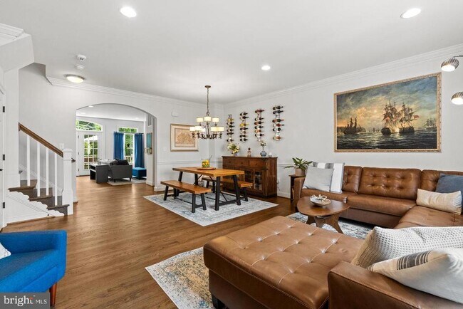 Foto del edificio - 10665 Yorktown Ct