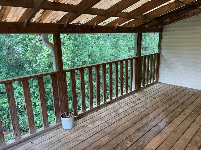 Building Photo - ES- WATSON WAY, LLC