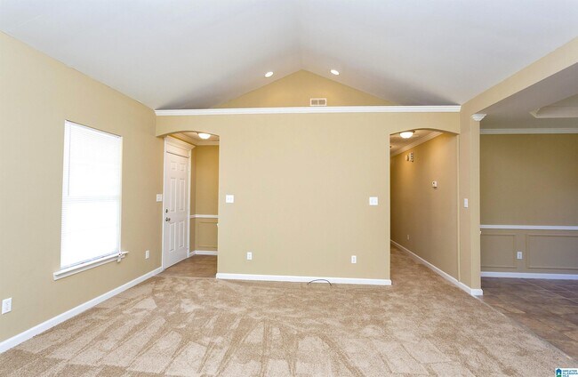 Foto del edificio - 13217 Abernant Loop