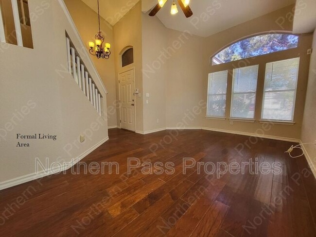 Building Photo - 7532 Plaza Taurina Dr
