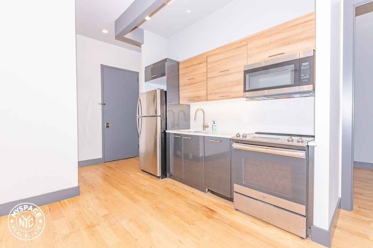 Foto principal - 83 Humboldt St