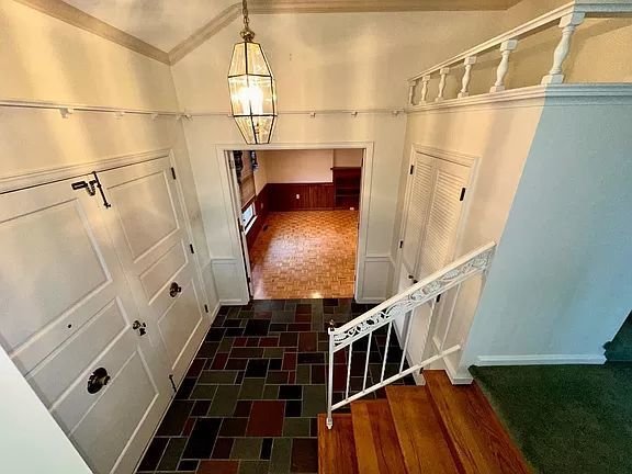 Primary Photo - Cozy home for a family