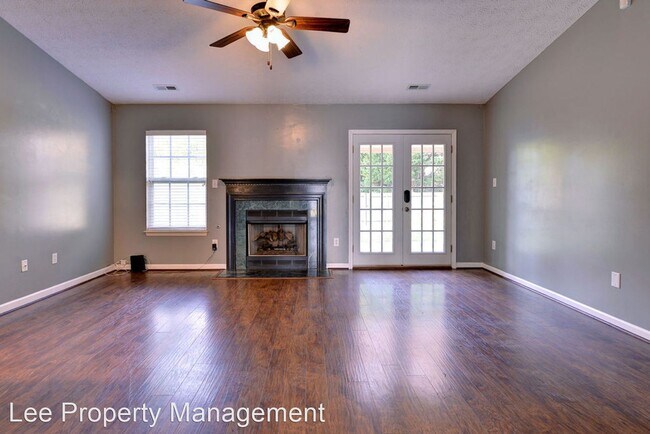 Foto del edificio - 3 br, 2 bath House - 10 Kaitlyn Circle