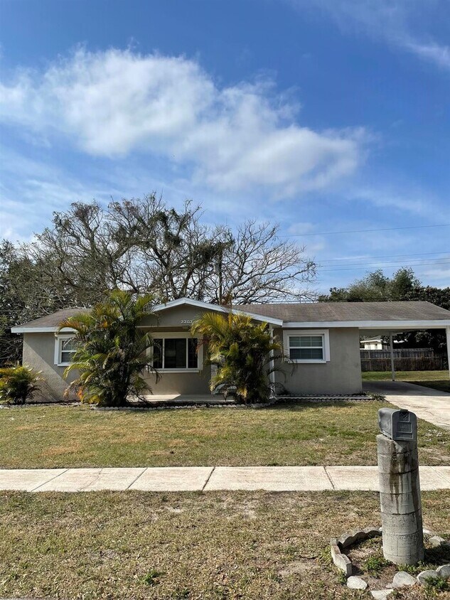 2207 9th St NE, Winter Haven, FL 33881 House Rental in Winter Haven