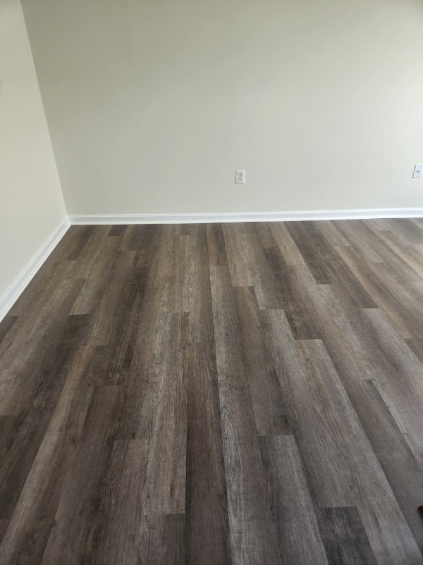 Building Photo - 2705 Claybrooke Dr