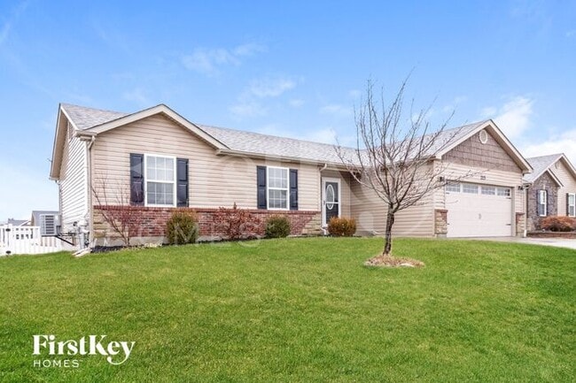 Building Photo - 215 Rolling Rock Creek Dr