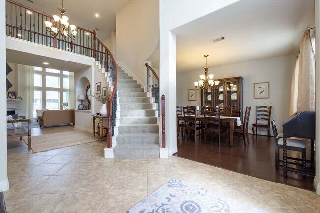Foto del edificio - 27707 Lodgemist Ct
