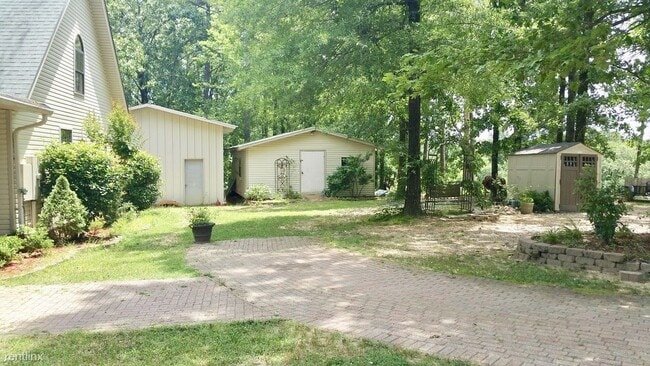 Building Photo - 6 br, 4 bath House - 10800 Highway 70