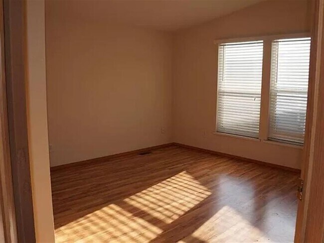Foto del edificio - Beautiful 3bedroom family home