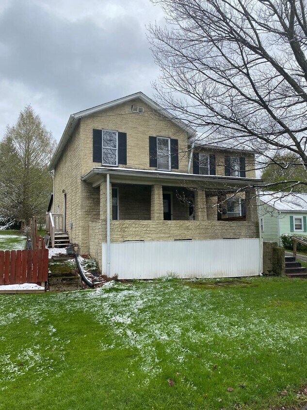 Primary Photo - 4 br, 1.5 bath House - 1010 N Jefferson Ave