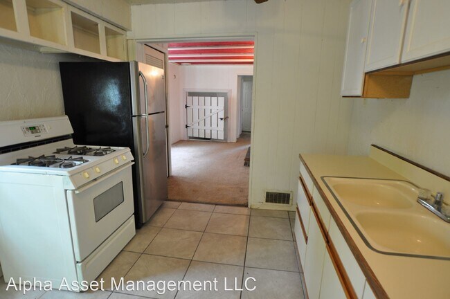 Building Photo - 3 br, 1 bath House - 1527 Rutherford #2