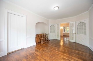 Foto del edificio - 1516 E 115th St
