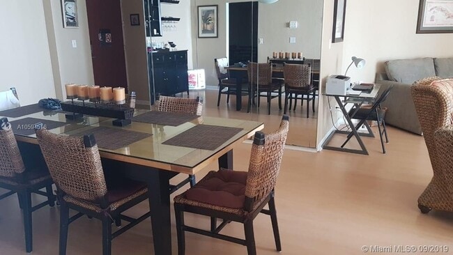 Photo - 3901 S Ocean Dr Apartment