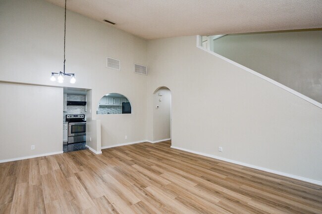 Foto del edificio - 9509 Windswept Ln