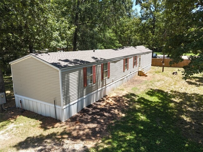 Building Photo - 560 Meridian