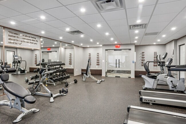 Foto del edificio - Northampton Crossing Apartments and Townhomes