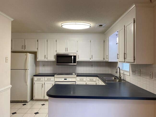 Foto del edificio - 3903-3PP4 Sterling Pointe Dr