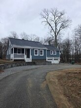 Building Photo - 6 French St