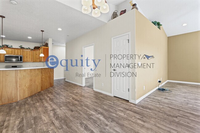 Foto del edificio - 1174 Meadow Fork Rd