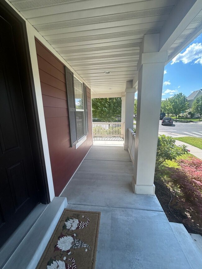 Foto del edificio - Beautiful Corner Lot 5 Bed Home  in Daybreak