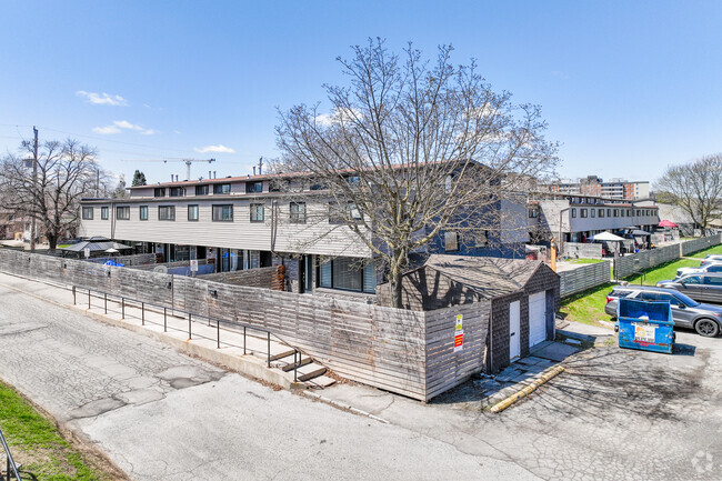 Building Photo - 240-280 Montmorency