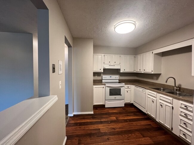 Foto del interior - Cedar Heights