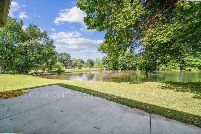 Foto del edificio - 9345 N 145th Ct E