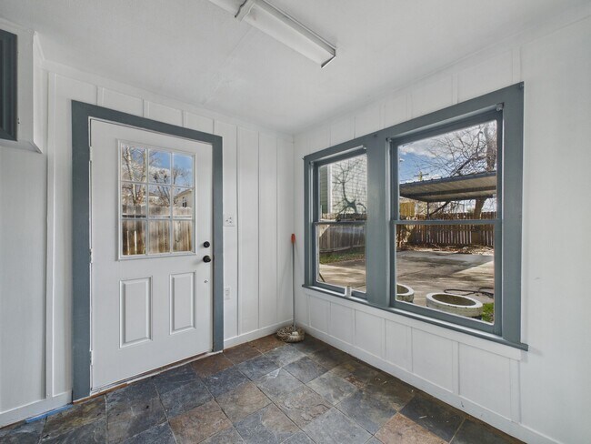 Foto del edificio - 1334 W 21st St