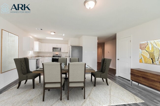 Building Photo - 196 Bluebonnet