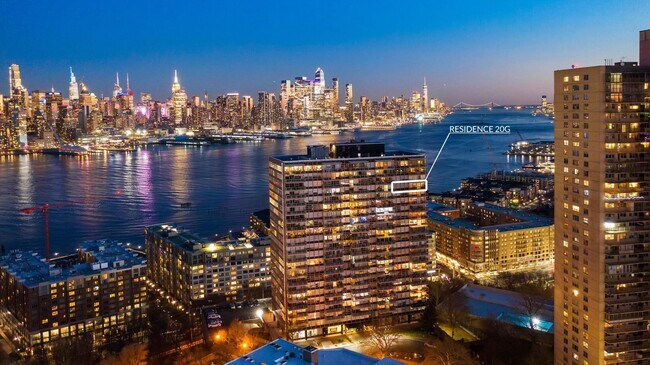 Foto del edificio - 6050 JFK Blvd E