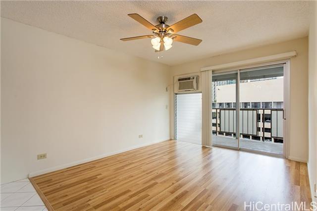 Building Photo - 2465 Kuhio Ave.