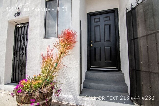 Foto del edificio - 823 N Flint Ave
