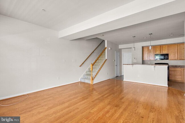 Foto del edificio - 1616 Hardwick Ct