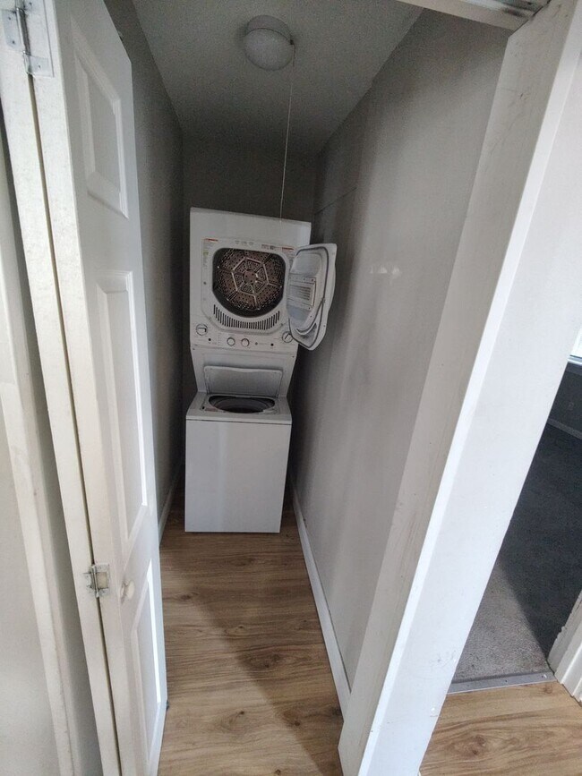 Foto del edificio - 2220 S 9th St