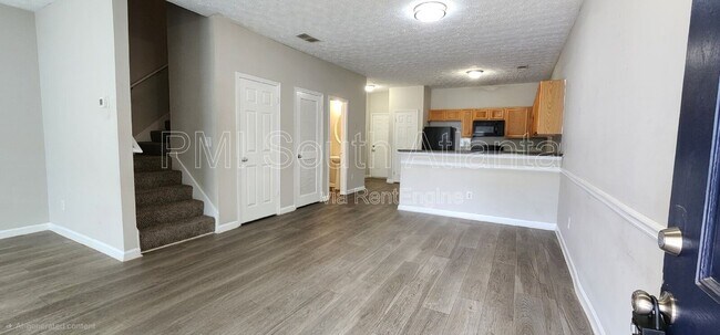 Foto del edificio - 1749 Carrington Dr