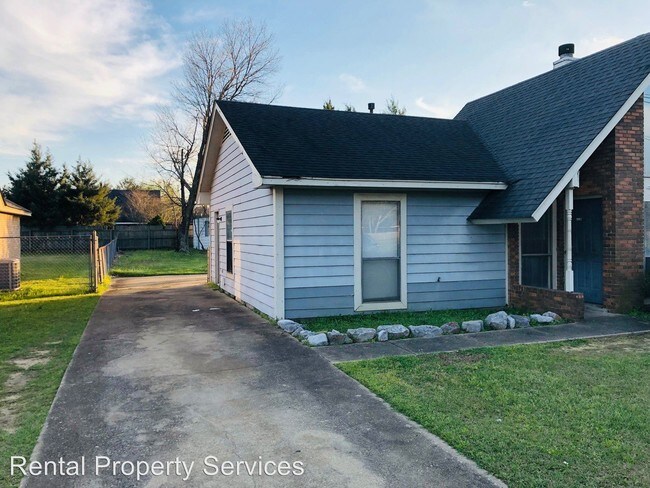 Foto del edificio - 3 br, 2 bath House - 6966 Epperson Drive