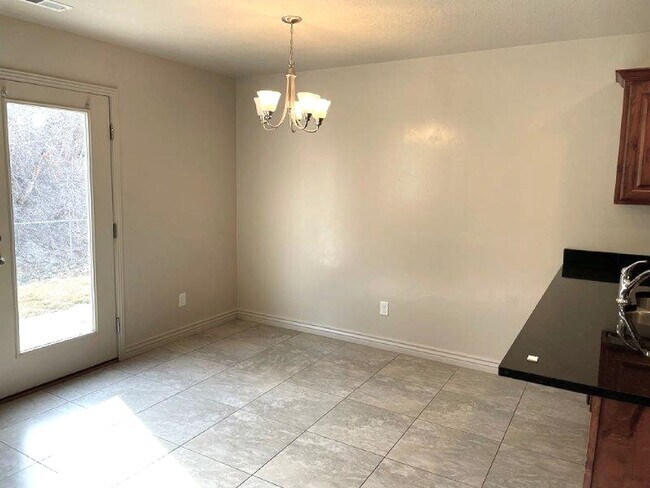 Building Photo - 2378 S Knights Way