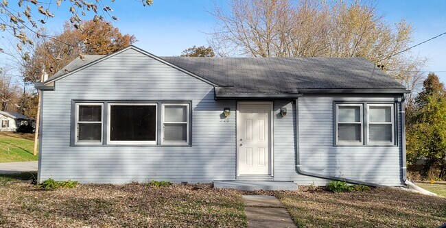 Building Photo - 508 Richmond Ave