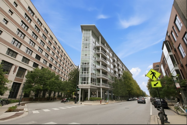 Building Photo - 845 N Kingsbury,