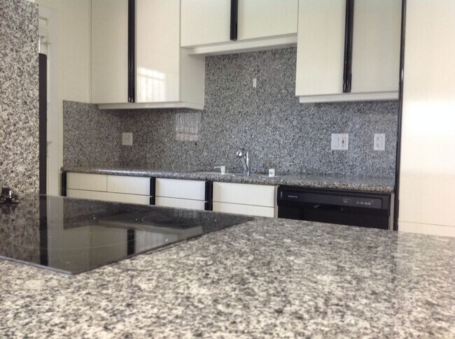 Foto del edificio - 11204 Peach Grove St